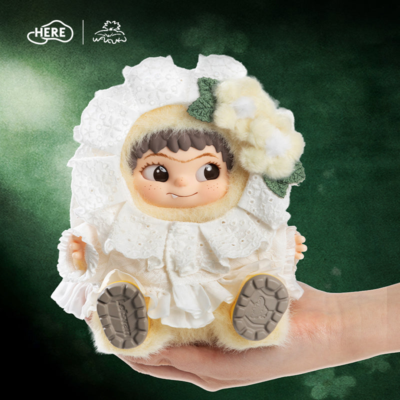 HERE WAKUKU Frida’s Paradox Canto Eterno plush figure